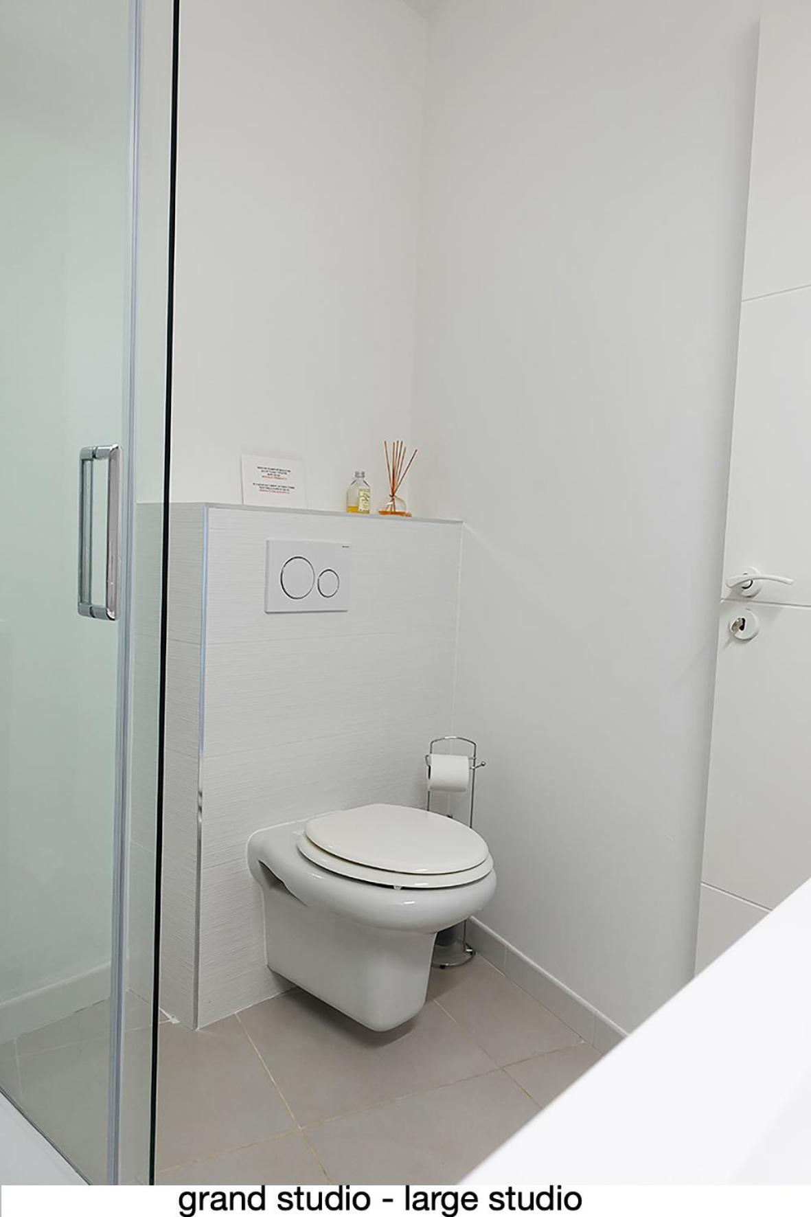 456 Chemin De La Pinede Apartment Ментона Екстериор снимка