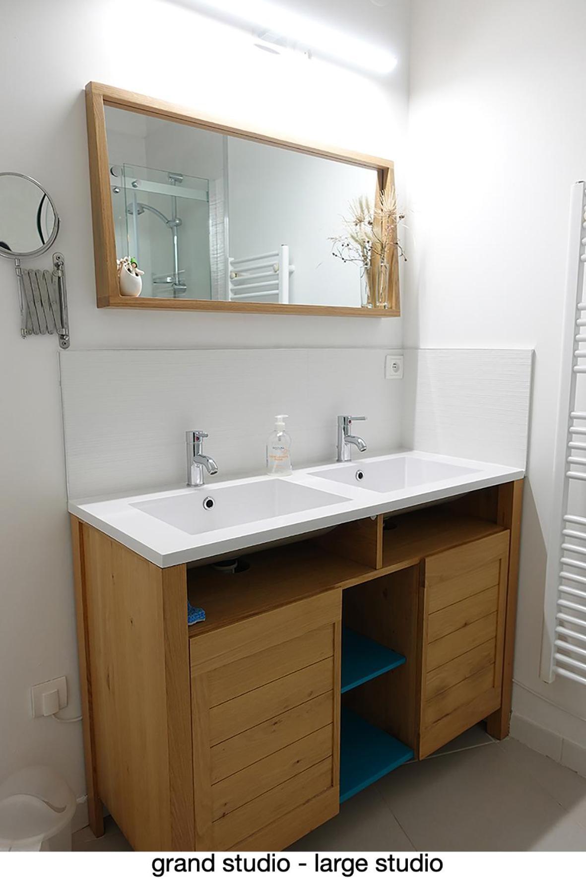 456 Chemin De La Pinede Apartment Ментона Екстериор снимка